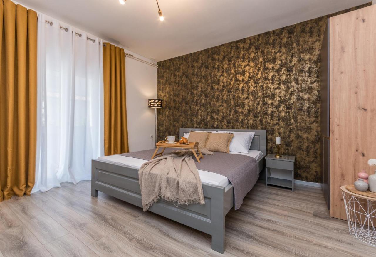 ביוגראד נה מורו Apartmani A&M מראה חיצוני תמונה