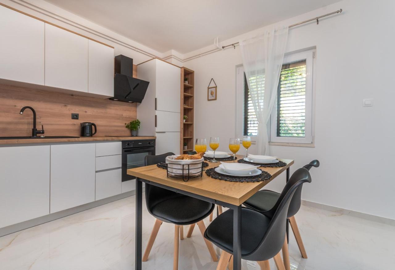 ביוגראד נה מורו Apartmani A&M מראה חיצוני תמונה