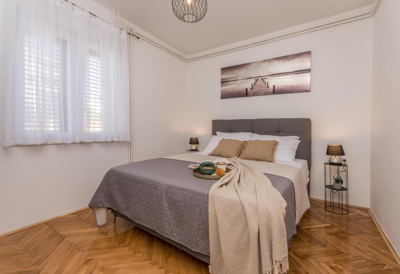 ביוגראד נה מורו Apartmani A&M מראה חיצוני תמונה