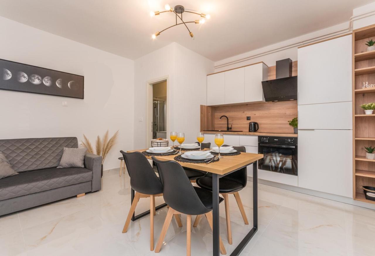 ביוגראד נה מורו Apartmani A&M מראה חיצוני תמונה