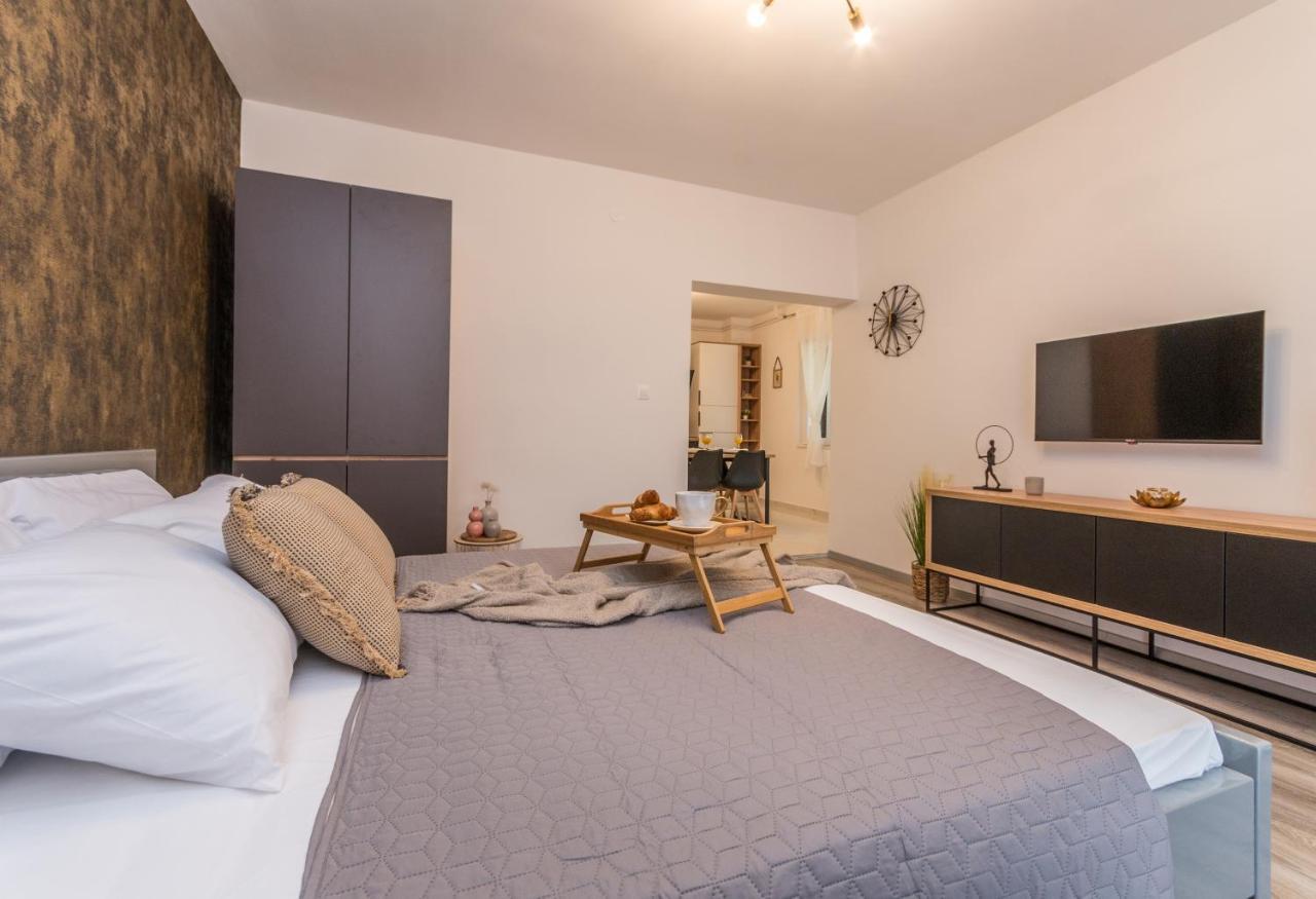 ביוגראד נה מורו Apartmani A&M מראה חיצוני תמונה